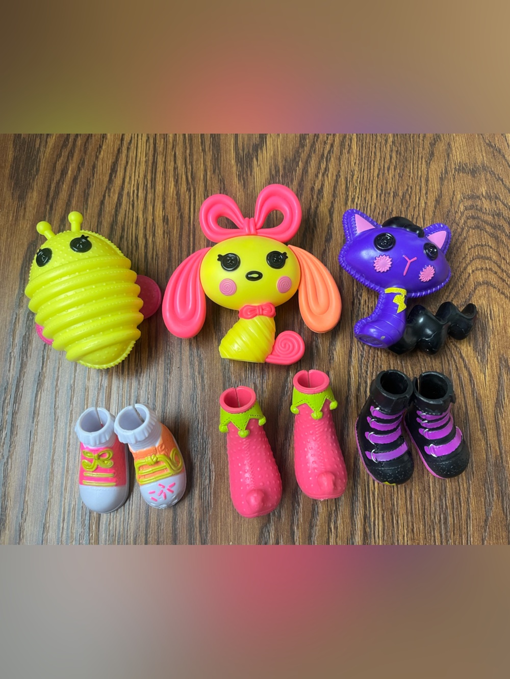 Lalaloopsy accessories lot shoes and pets Pix E sweetie candy ribbon storm e sky